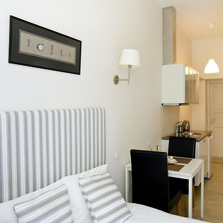 Cozy Studio In Old Town By Urban Rent فيلنيوس المظهر الخارجي الصورة