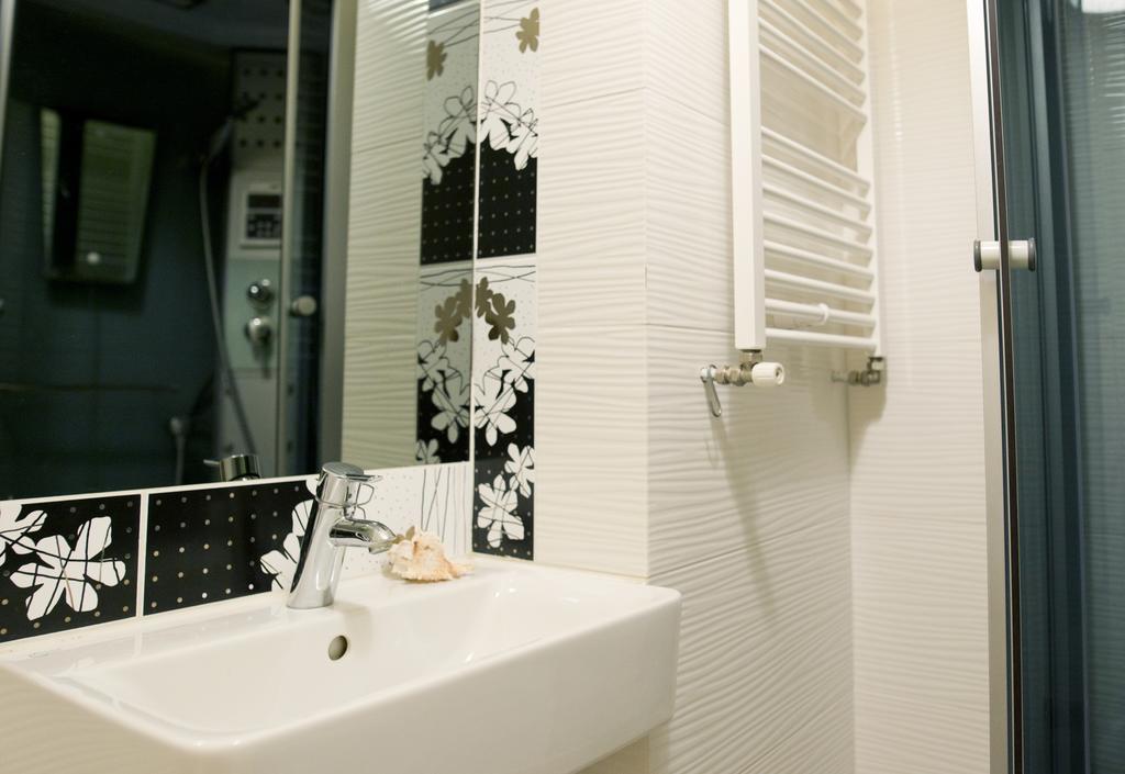 Cozy Studio In Old Town By Urban Rent فيلنيوس المظهر الخارجي الصورة